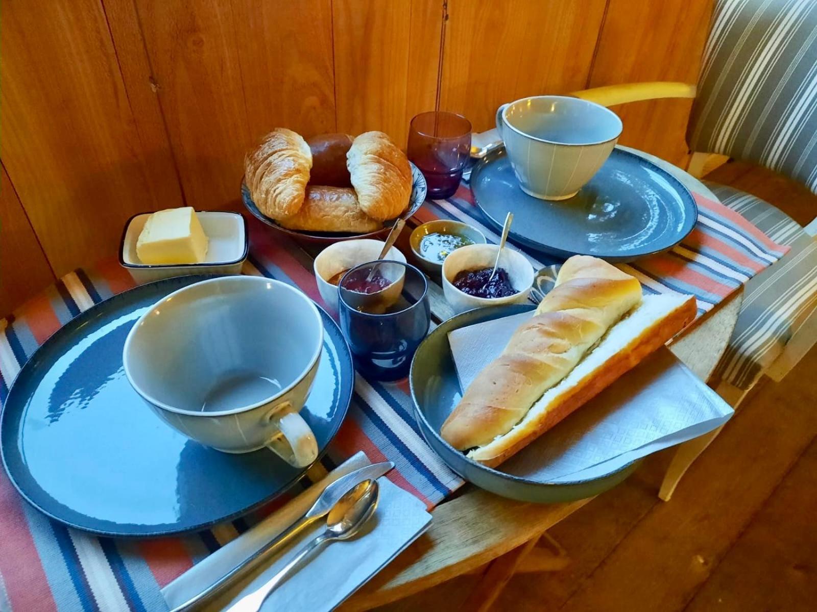 Bed and Breakfast Pierres Et Jardins Санлис Экстерьер фото