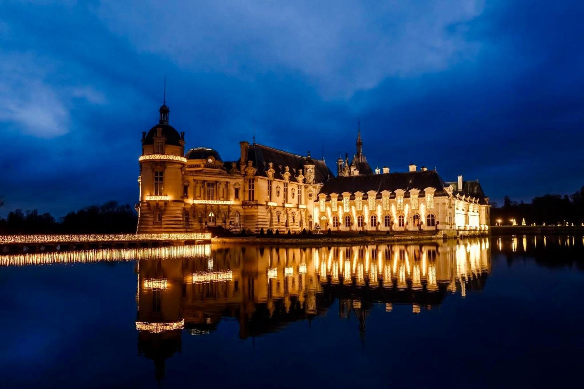Bed and Breakfast Pierres Et Jardins Санлис Экстерьер фото